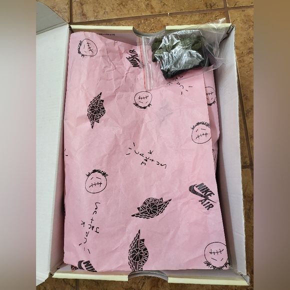 Nike, 9.5 mens - Picture 12 of 13